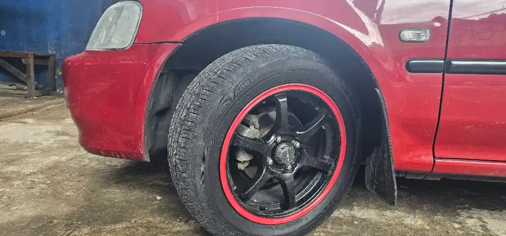 Ban 195/60/15  dan Velg