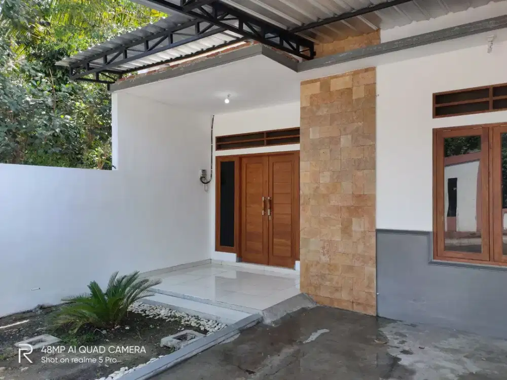 Hunian Modern Tropis di Ngaglik Sleman – LT 165 m², Harga 900 Jutaan NEGO