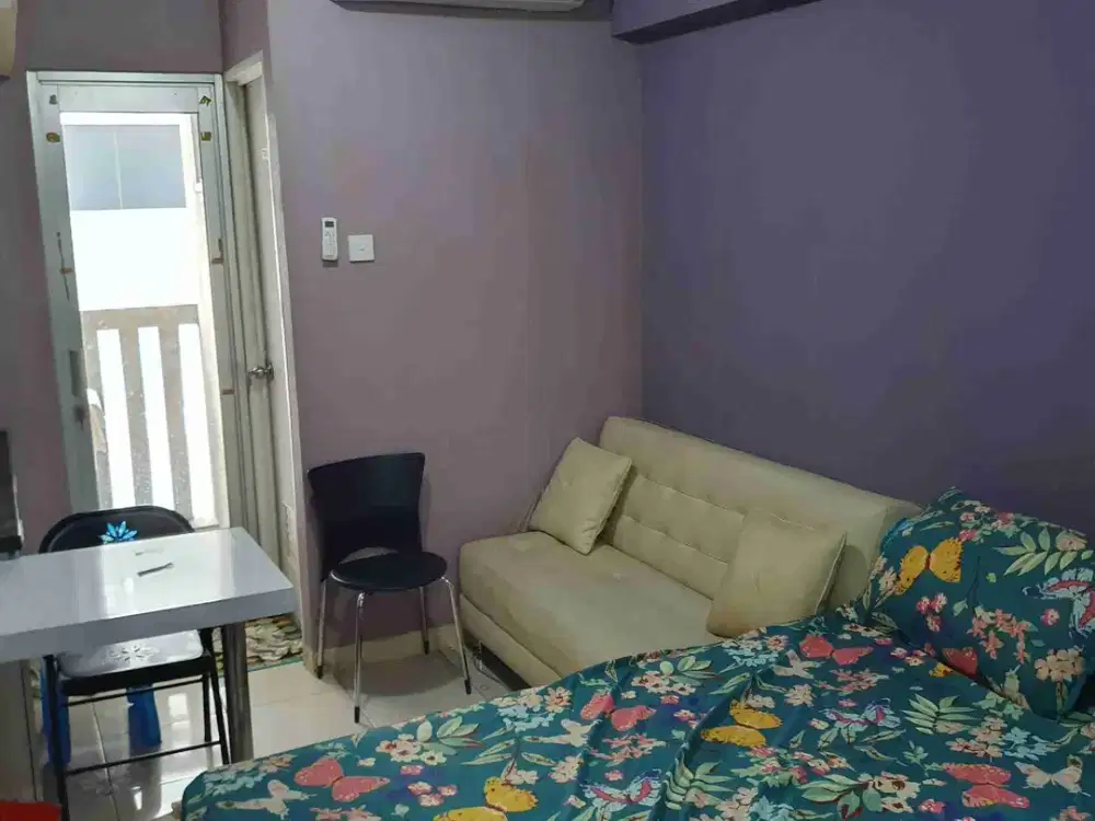 Greenbay Pluit tower Dahlia type studio furnish lantai rendah