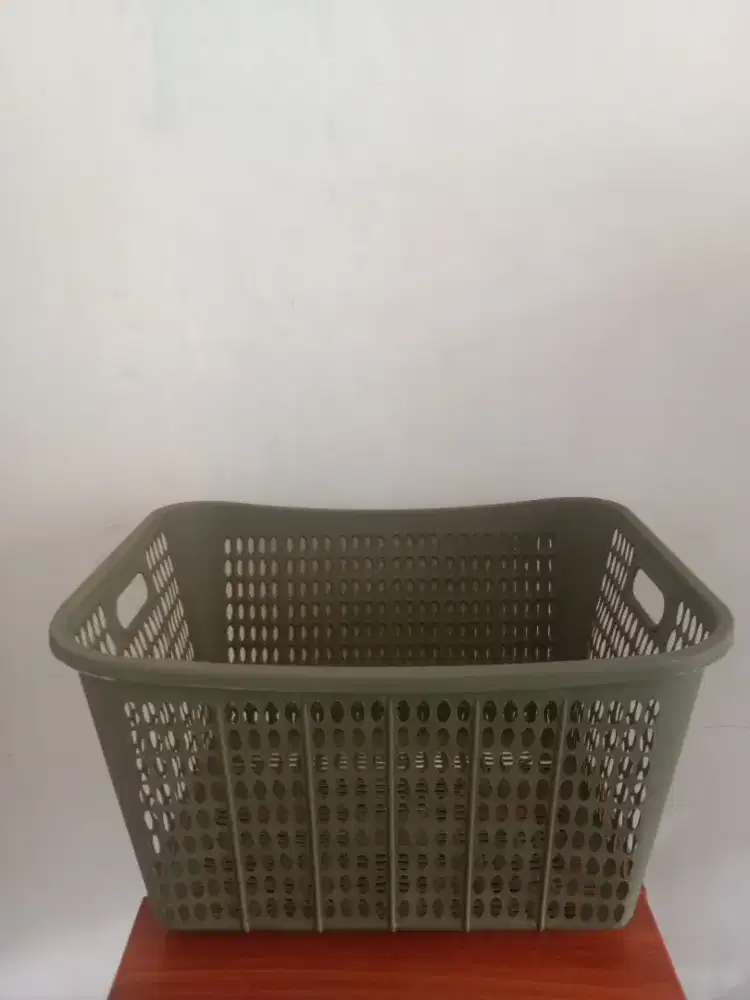 Keranjang Pajero Army