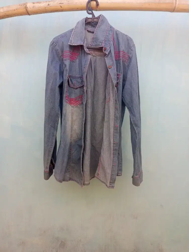 Kemeja panjang wanita