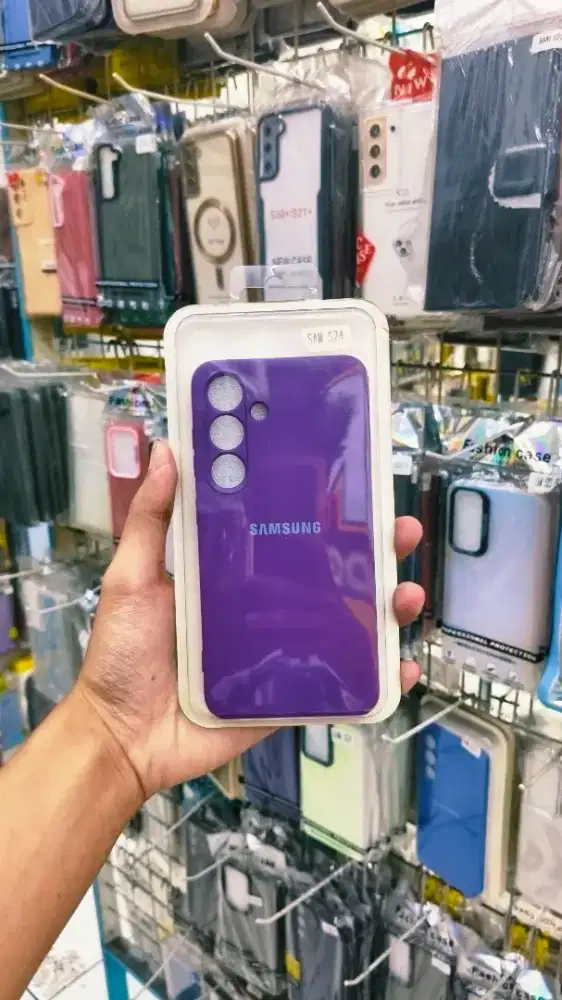 Casing Samsung S24