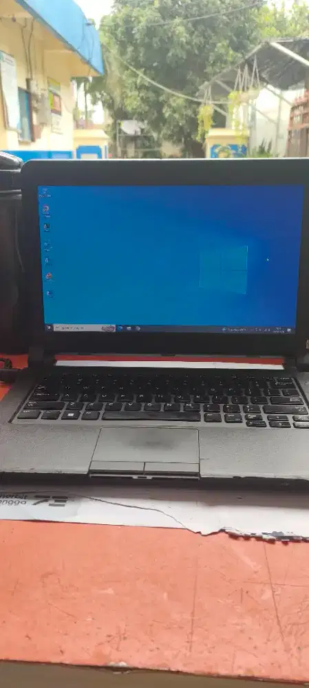 laptop dell latitude 3340