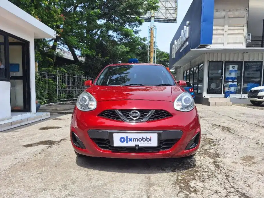 DP MURAH Nissan March 1.5 XS Bensin-MT 2014  CAEGD