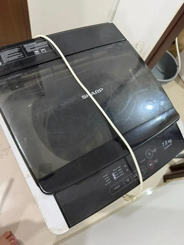 Mesin cuci second merk Sharp