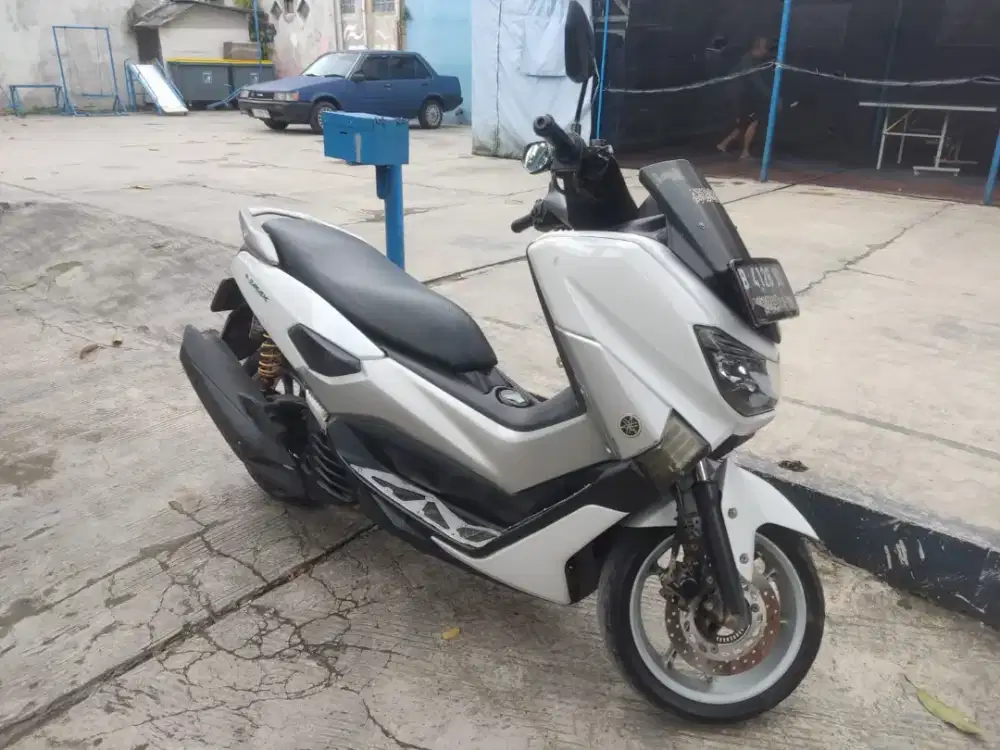 Nmax 2015 plat B (BU)