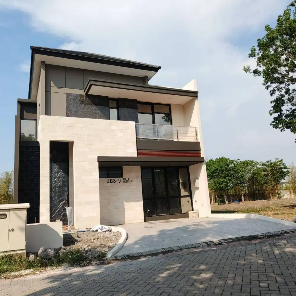 DIJUAL RUMAH GRAND PAKUWON SURABAYA