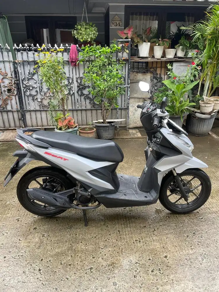 Honda Beat Deluxe 2024 bisa kredit/cash