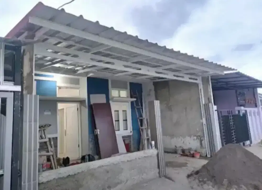 Pasang kanopi baja ringan