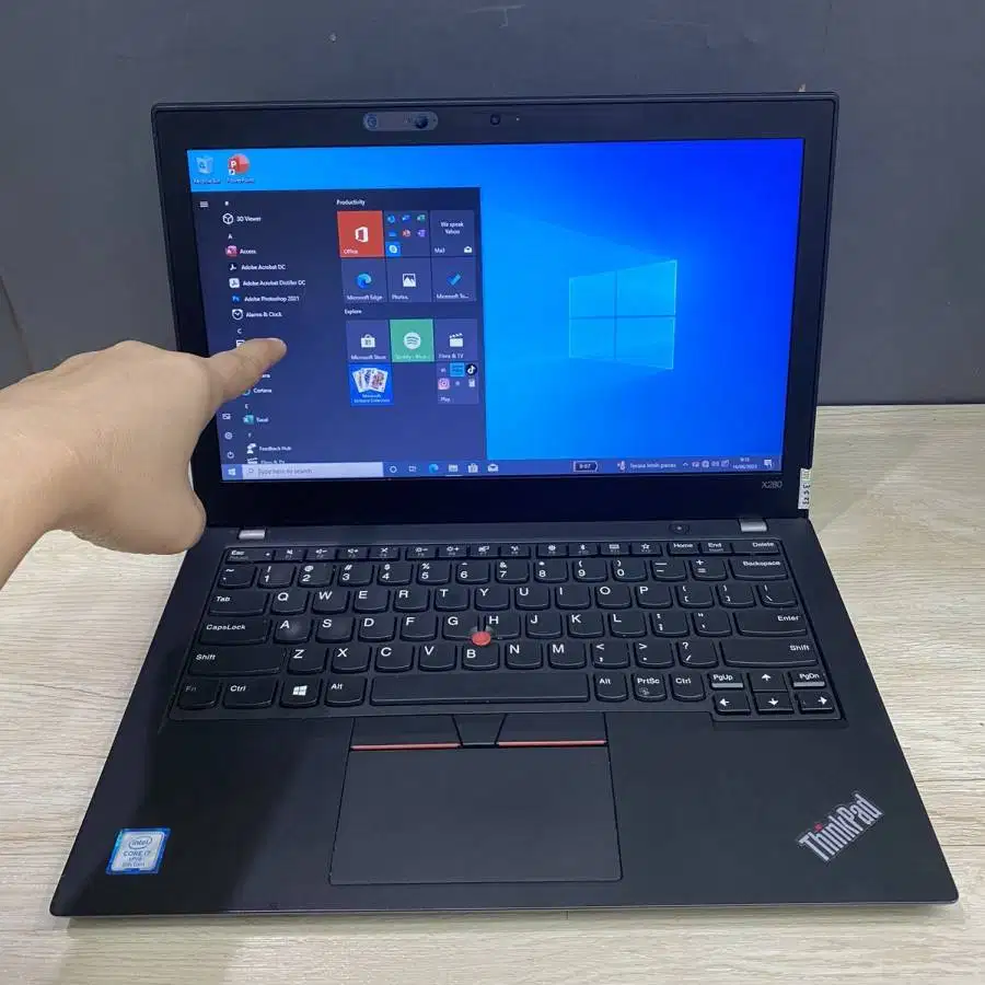 Lenovo Thinkpad x280 Core i5-7300U 8GB Layar 12.5in Touch N-ETM