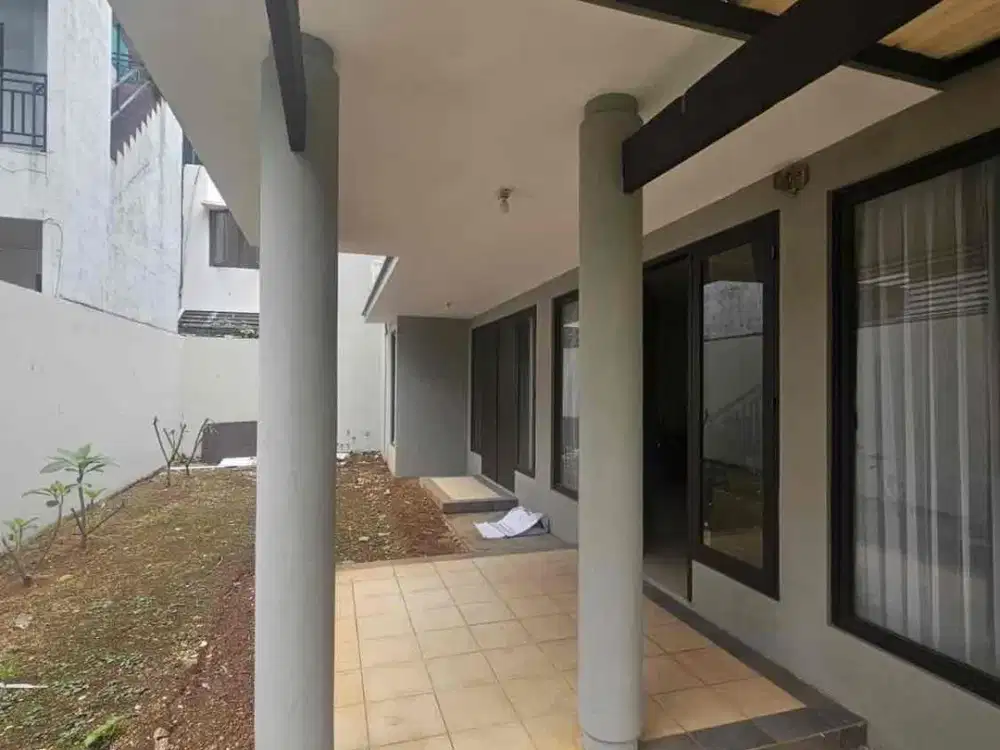 Sewa Rumah Cluster Serenade Lake Gading Serpong View Danau Semi Furnish