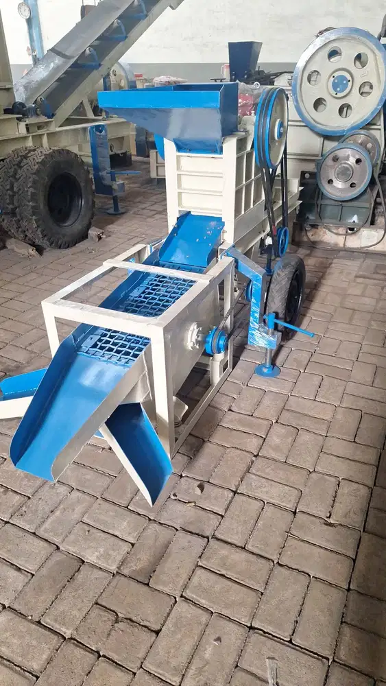 Mesin Pecah Batu Stone Crusher