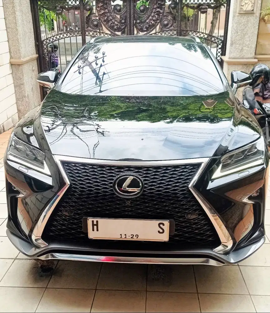 Lexus RX300 F-Sport 4x2 A/T, 2019, KM Rendah, Kondisi Sangat Istimewa