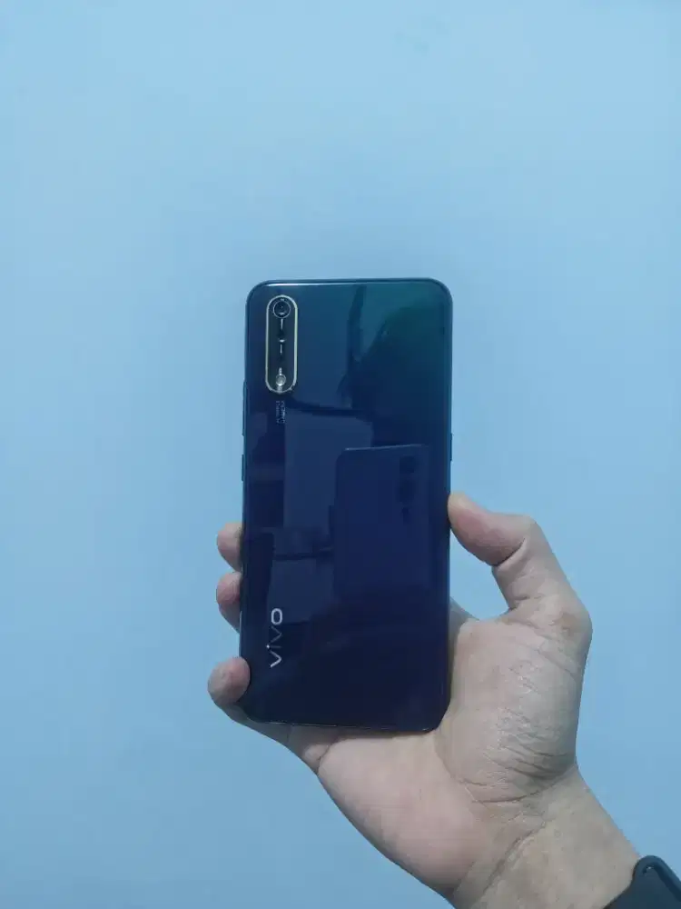 Vivo S1 4/128GB 4LTE