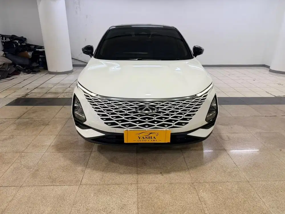 CHERY OMODA 5 RZ 2023 LUXURY SUNROOF PUTIH LOW KILOMETER RENDAH MULUS