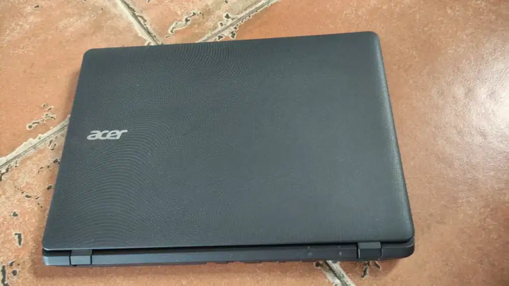 Acer Aspire ES11 ES1-131 C3YE