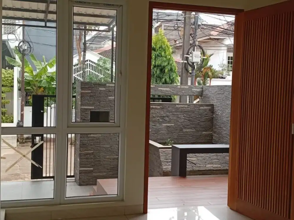 Dijual Rumah Brand New  Di Summagung  - Kelapa Gading