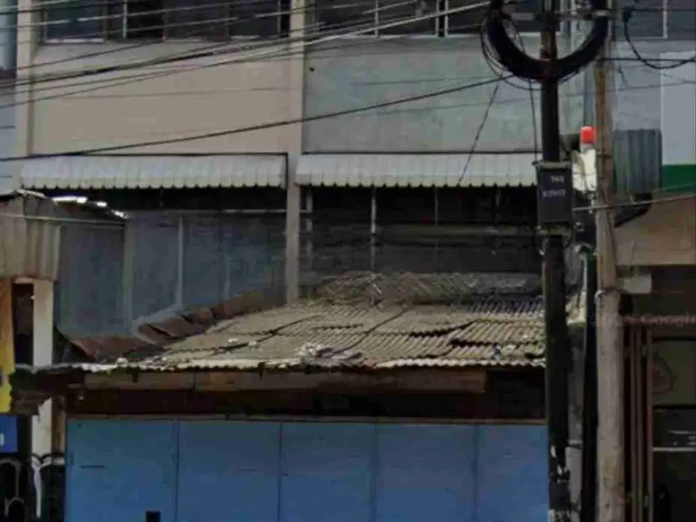 Ruko murah di jembatan lima, bangunan 3 lantai, perlu renov, jamin