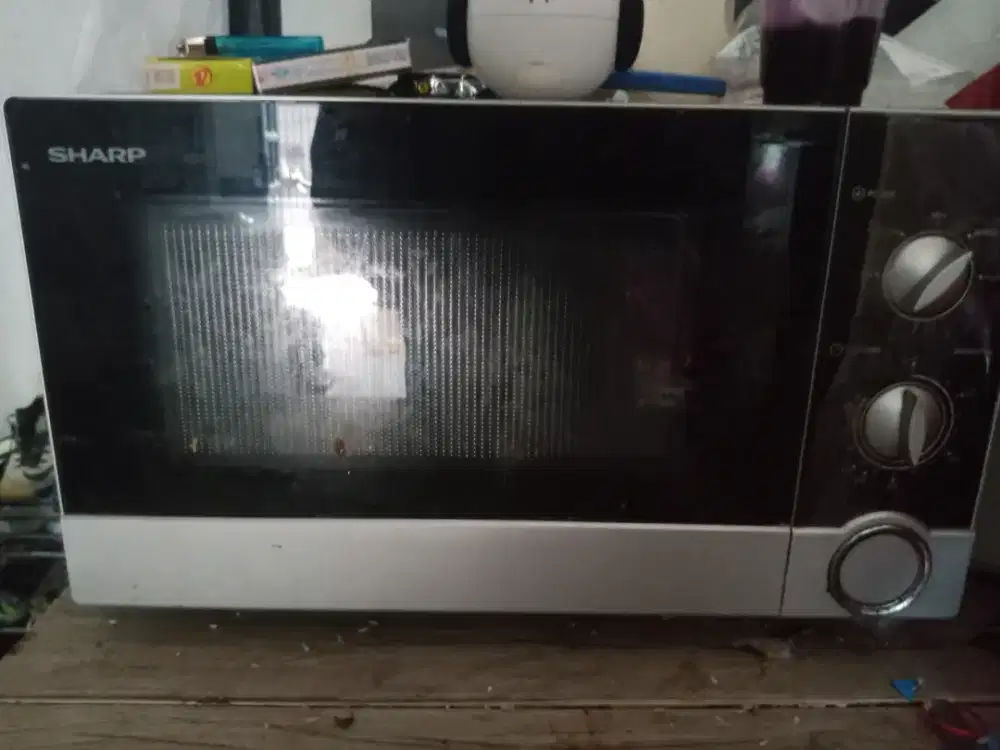 Microwave oven Sharp masih bagus beli dari baru pokonya bagus