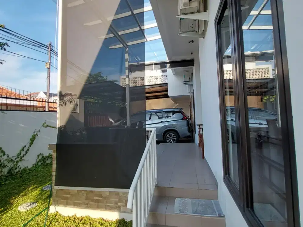 Rumah Hook Mewah Siap Huni Kelapa Gading Permai Lokasi Strategis Jalan Raya