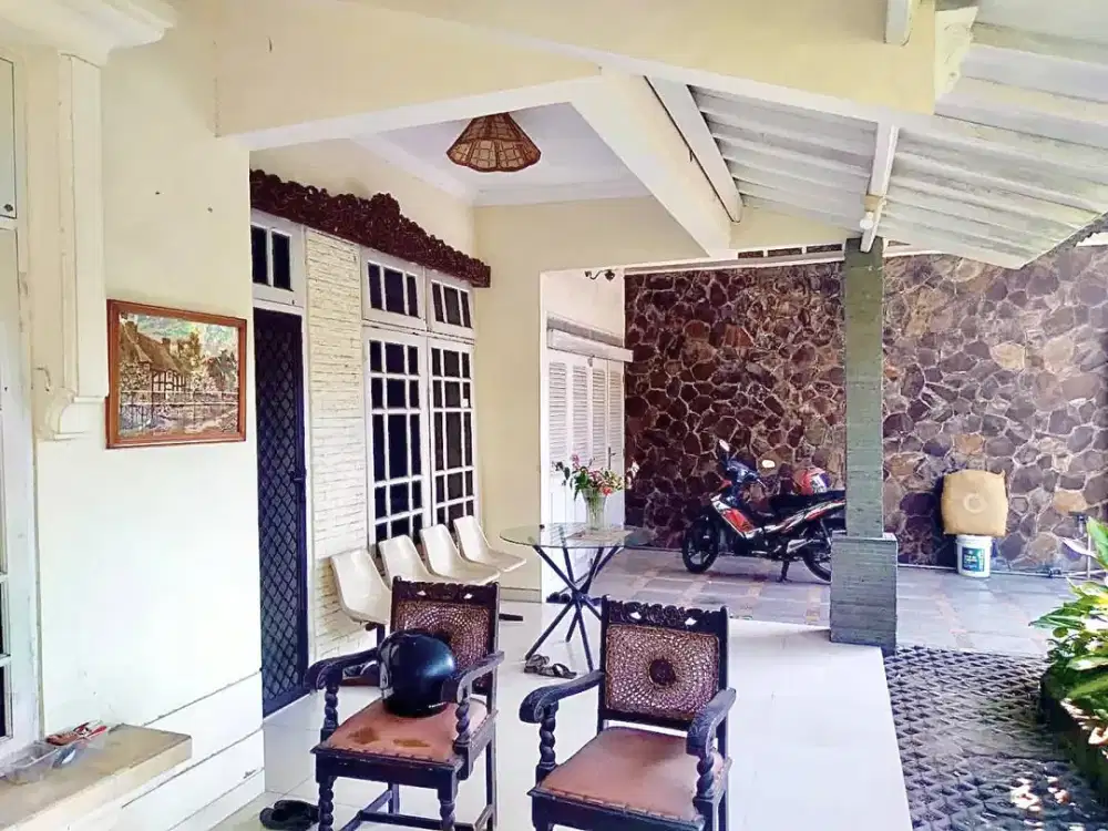 RUMAH MANYAR INDAH SIAP HUNI, HARGA BISA NEGO