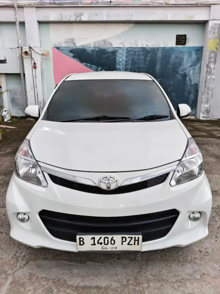 KM 47RB Avanza Veloz 1.5 AT 2013
