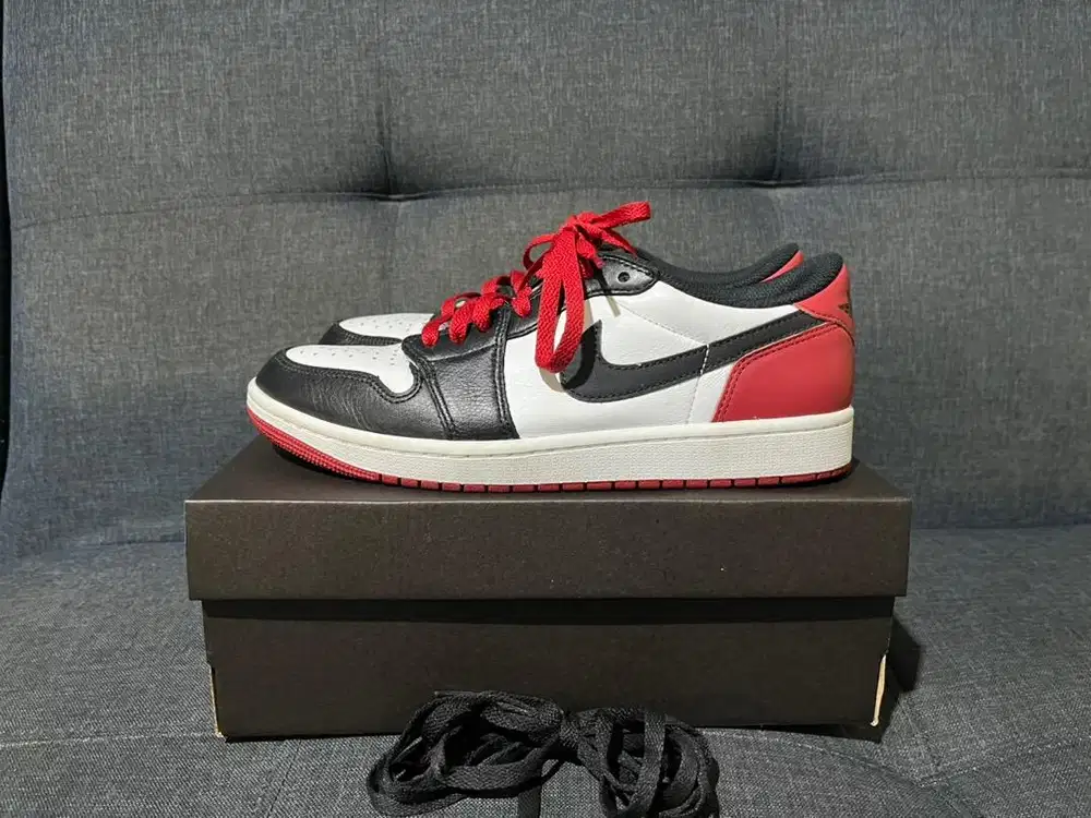 Sepatu Nike Air Jordan 1 Low Black Toe