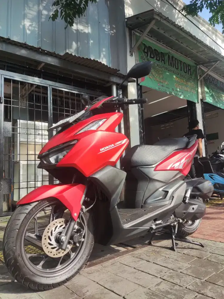 Vario 160 CBS 2025 Bln 5 Super Mulus Original Low Km ABBA