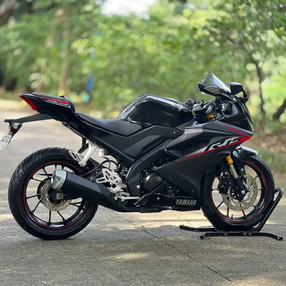 KAYAK BARU! YAMAHA YZF R15 V3 2019 HITAM KM LOW SIAP JALAN