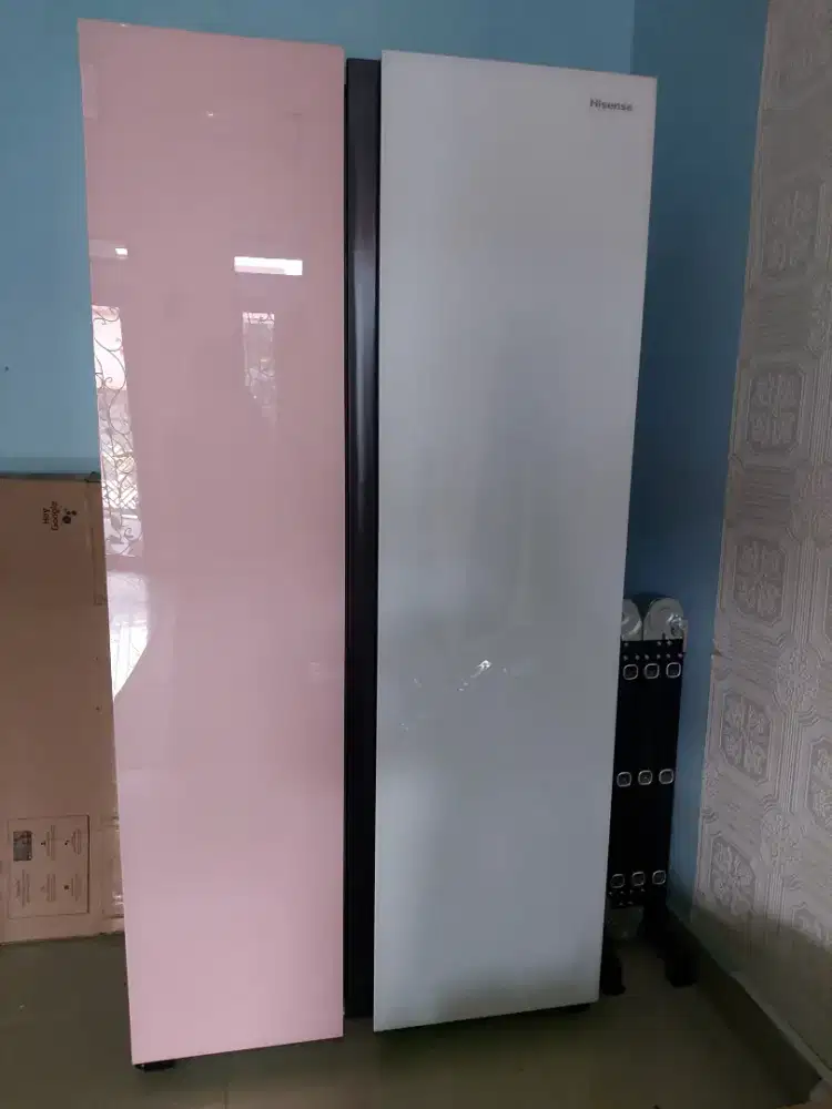 Kulkas Mewah Side by Side Merek Hisense