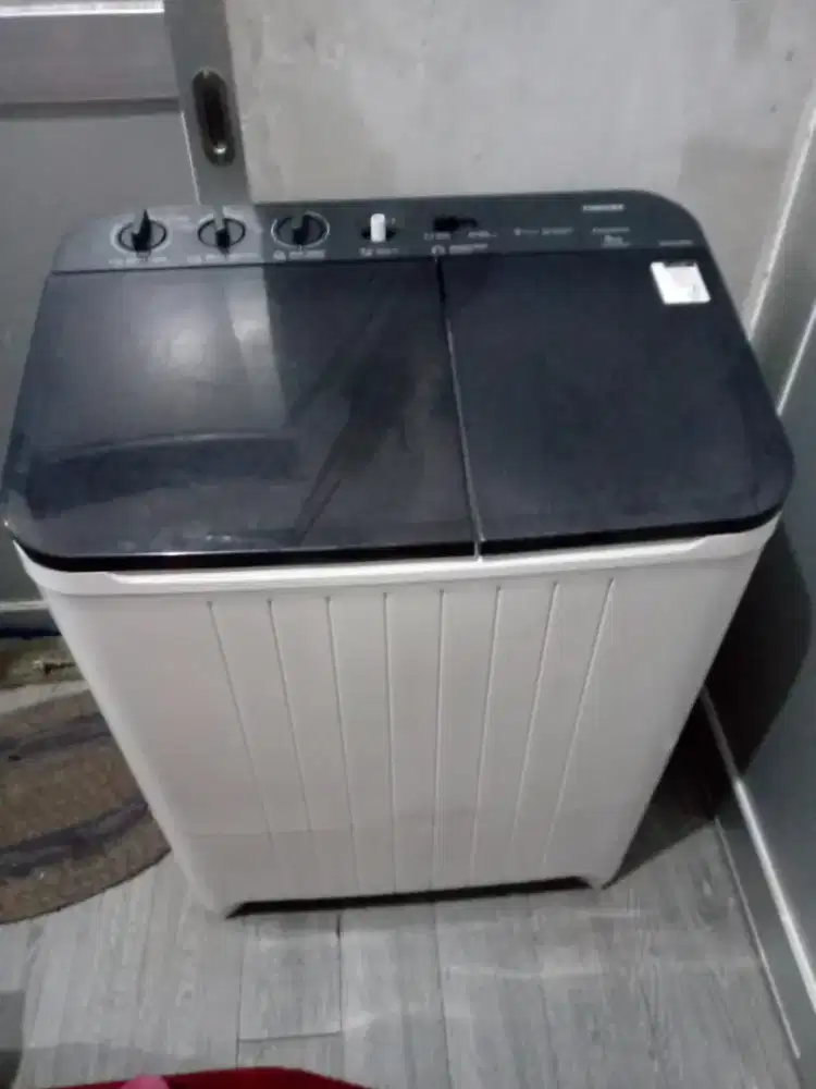 Mesin cuci thosiba 8kg normal siap pakai