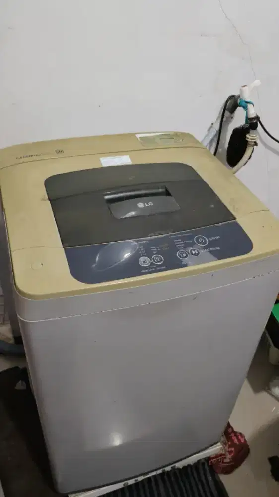 PERBAIKAN DAN JUAL BELI MESINCUCI