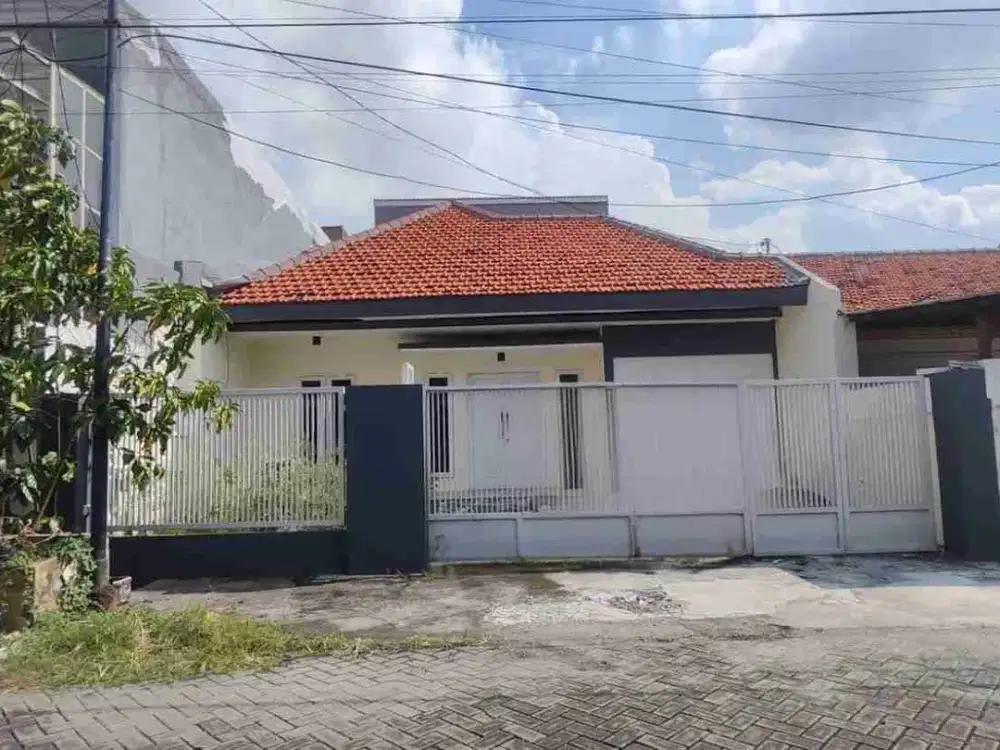 RUMAH RUNGKUT ASRI 1,5 LANTAI MINIMALIS SIAP HUNI DEKAT MERR SUPERINDO, AKSES TOL, KEDUNG BARUK, PURIMAS, UPN, UBAYA TENGGILIS, PANJANG JIWO