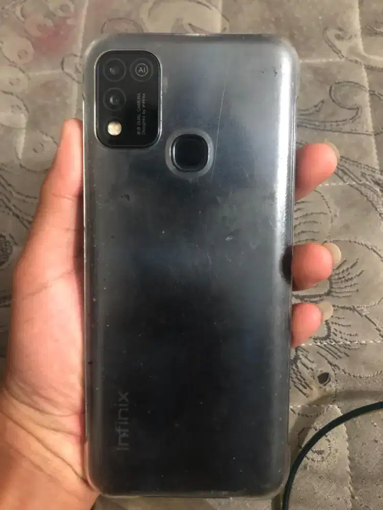 Infinix hot 11 play' RAM 3 32 baterai awet minus tc retak aj