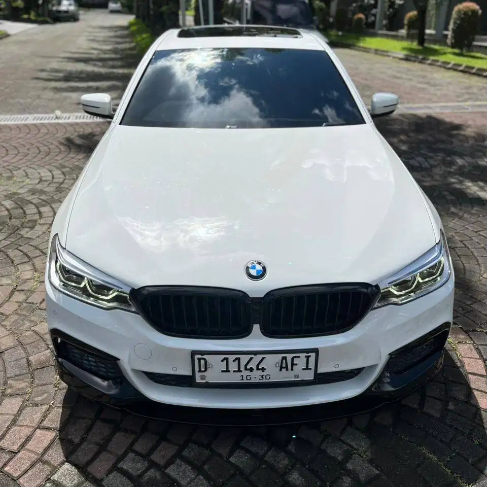 BMW 530i G30 M Sport Matic 2019 ANTIK ISTIMEWA DP Minim Accord