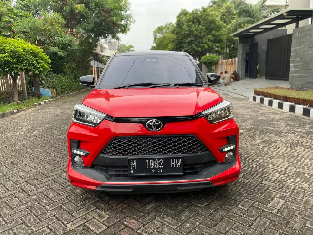 DP 30 JT TOYOTA RAIZE 1.0 TURBO GR SPORT TSS TWO TONE MATIC / AT 2021