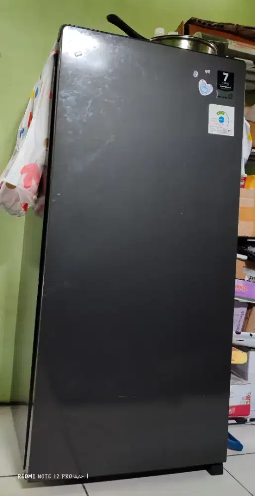 Kulkas masih bagus terawat dijual murah aja