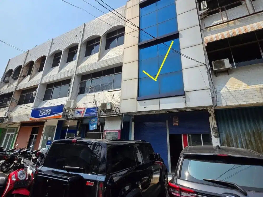 Ruko Klender: 3 Lantai, LT 119 m2, Jual Cpt BU Murah, Turun Harga