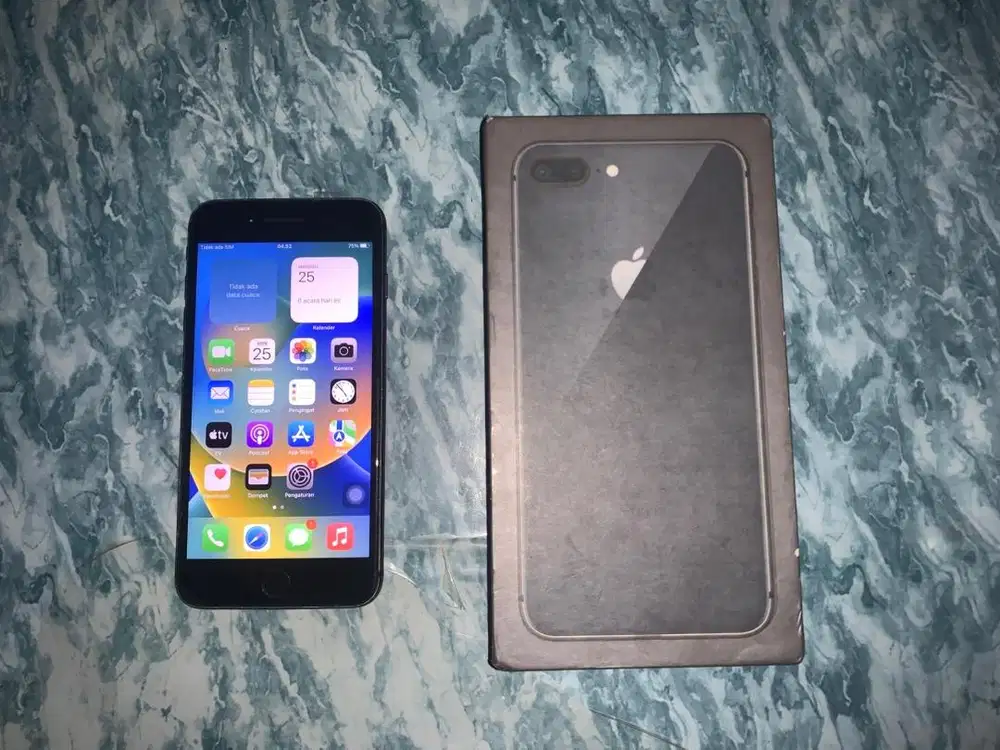 IPHONE 8 PLUS 64 GB KEMENPRIN ALL OPERATOR MURAH
