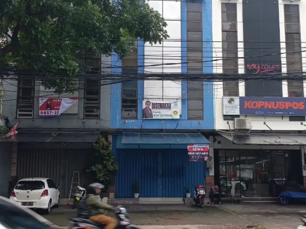 Ruko Tengah Kota Siap Pakai di Jalan Sunda Bandung