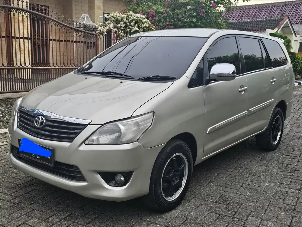 Toyota Kijang Innova 2011 G Diesel