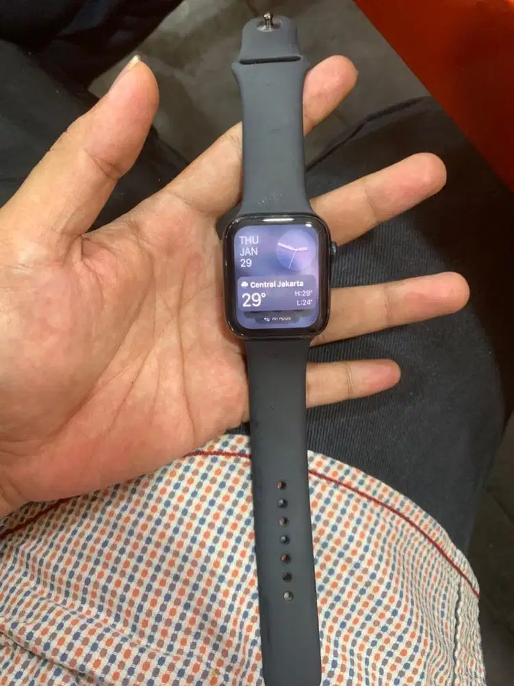 Apple Watch SE 2 44mm IBOX