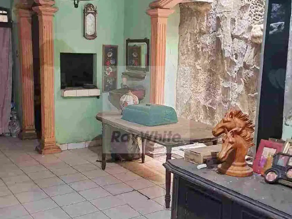 Dijual Rumah di Sukabumi Selatan, Kebon Jeruk, Jakarta Barat, cocok untuk Bisnis, Investasi, maupun Rumah Tinggal