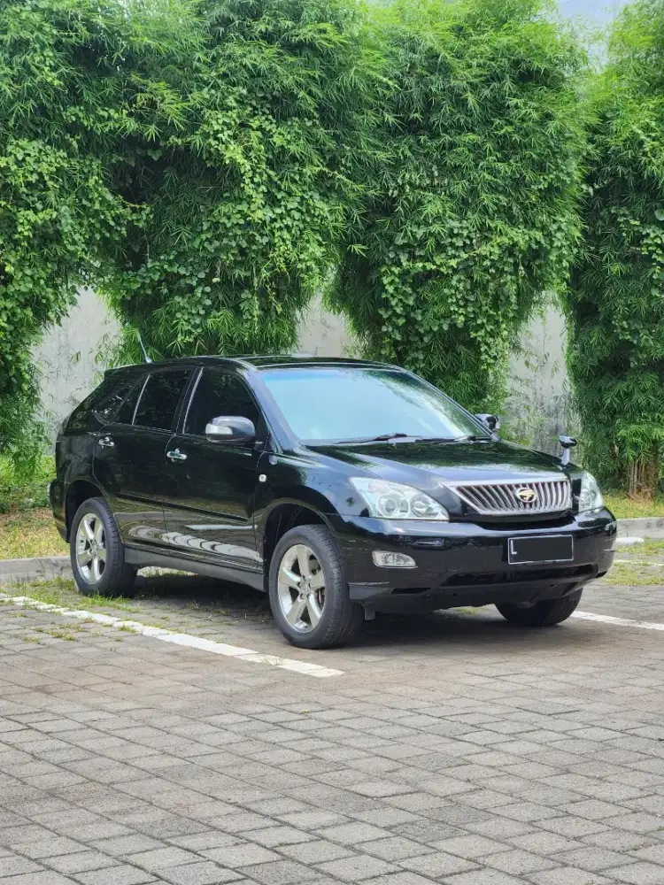 Toyota Harrier 240G Premium Low Km 40rban