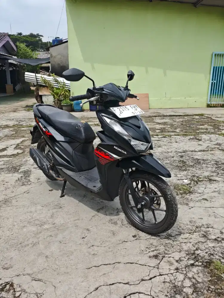 BEAT NEW 2022 HITAM