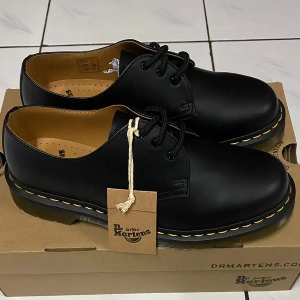 Dr. Martens 1461 Unisex Shoes Black Smooth, Sepatu Oxford Dr. Martens