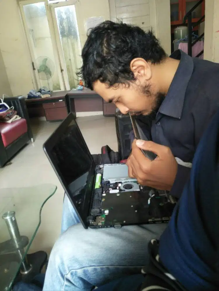 Jasa Service PC, Laptop, Servis Komputer, Instal Ulang, Bisa Panggilan