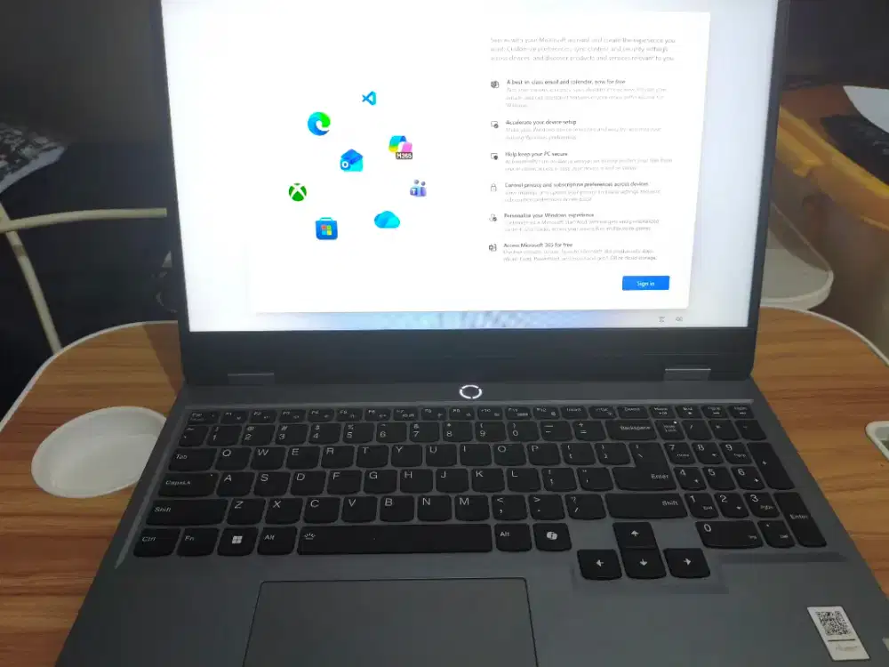 Lenovo LOQ 15IRX9 i7 13650 HX 2,6GHz RTX 3050 6Gb RAM 20 GB SSD 512 GB