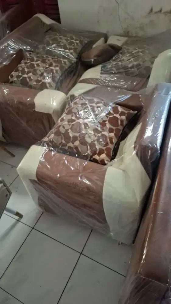 Sofa set type 211 full kulit + meja