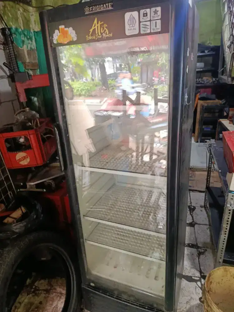 freezer 5 rak Merk Frigigate Mulus,Bagus,Nego.